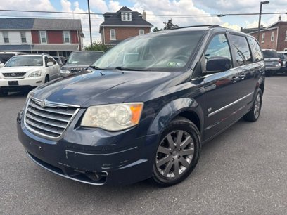 Used 2009 Chrysler Town & Country Touring