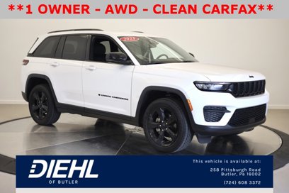 Used 2023 Jeep Grand Cherokee Altitude