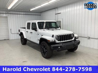 Used 2025 Jeep Gladiator Sport
