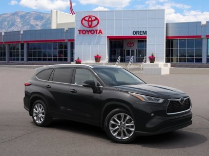 Used 2023 Toyota Highlander Limited