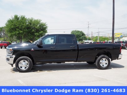 New 2025 RAM 3500 Tradesman w/ Chrome Appearance Group