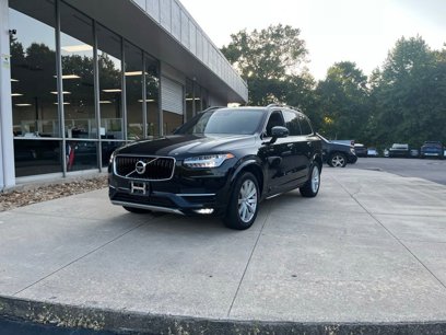 Used 2016 Volvo XC90 T6 Momentum w/ Momentum Plus Package