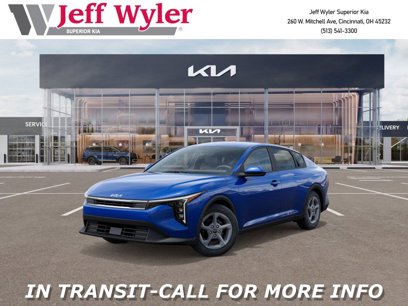 New 2025 Kia K4 LXS