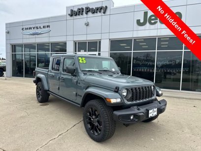 New 2025 Jeep Gladiator Sport