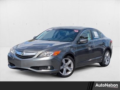 Used 2013 Acura ILX w/ Technology Package