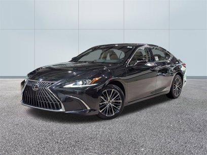 New 2025 Lexus ES 300h w/ Premium Package