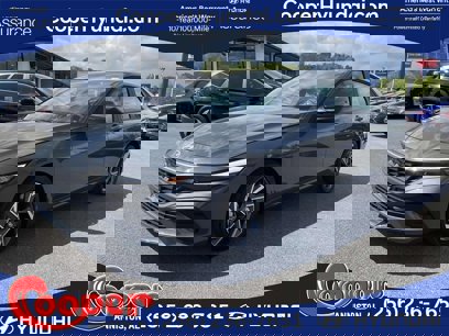 New 2025 Hyundai Elantra Sport