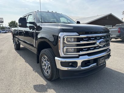 New 2025 Ford F350 4x4 Crew Cab Super Duty