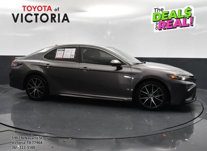 Used 2021 Toyota Camry SE