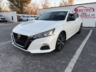 Used 2021 Nissan Altima 2.5 SR w/ SR Premium Package