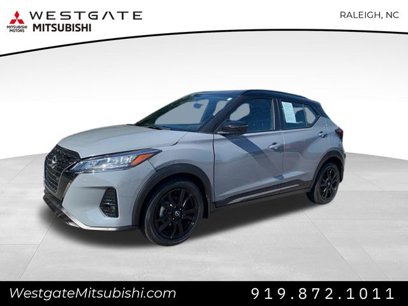 Used 2022 Nissan Kicks SR