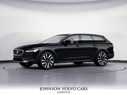 New 2026 Volvo V90 B6 Cross Country Ultra w/ Protection Package Premier