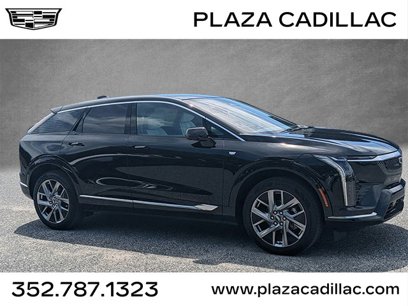New 2025 Cadillac Optiq Luxury 1