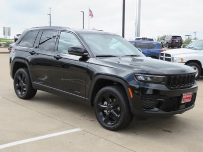 New 2025 Jeep Grand Cherokee Altitude