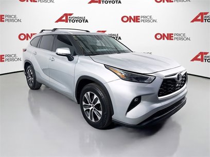 Certified 2023 Toyota Highlander LE