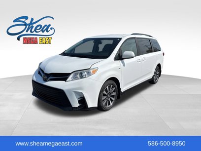 Used 2018 Toyota Sienna LE