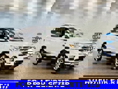 Certified 2019 Ford Escape SE
