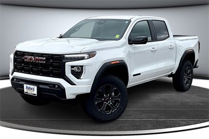 New 2025 GMC Canyon Elevation w/ Convenience Package