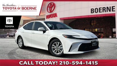 New 2025 Toyota Camry LE