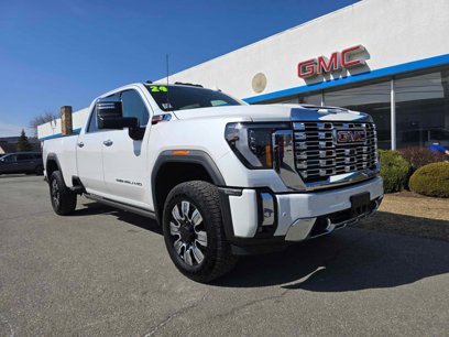 Used 2024 GMC Sierra 3500 Denali w/ Denali Reserve Package