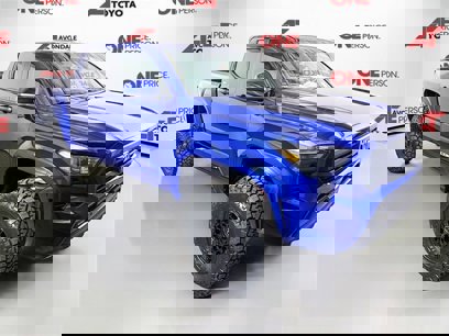 New 2025 Toyota Tacoma SR5