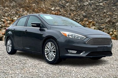 Used 2016 Ford Focus Titanium w/ Titanium Technology Package