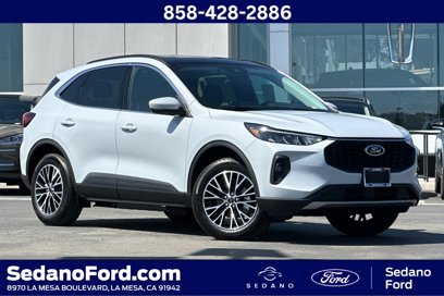 New 2025 Ford Escape SE