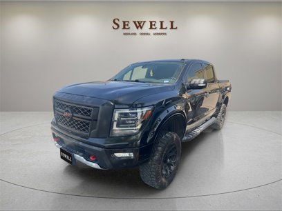 Used 2021 Nissan Titan PRO-4X w/ Pro-4x Convenience Package