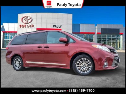 Certified 2019 Toyota Sienna XLE