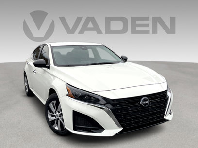 New 2025 Nissan Altima 2.5 S