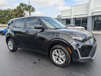 Certified 2025 Kia Soul S