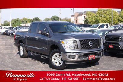 Used 2019 Nissan Titan SV w/ SV Convenience Package