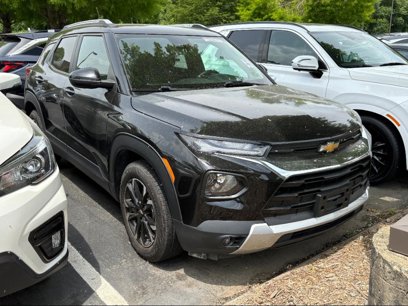 Used 2021 Chevrolet TrailBlazer LT w/ Driver Confidence Package