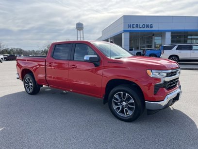 New 2023 Chevrolet Silverado 1500 LT w/ LPO, Dark Essentials Package