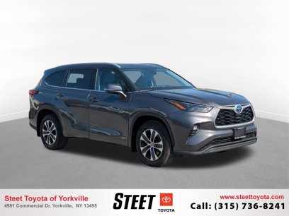 Used 2022 Toyota Highlander XLE