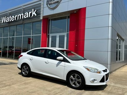 Used 2014 Ford Focus SE w/ SE Sport Package