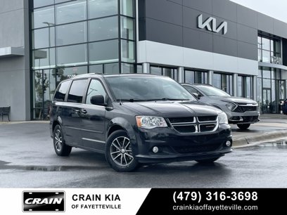 Used 2016 Dodge Grand Caravan SXT