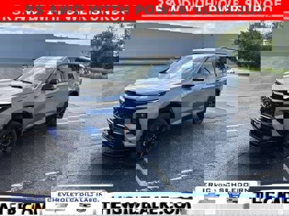 New 2025 Chevrolet Traverse RS