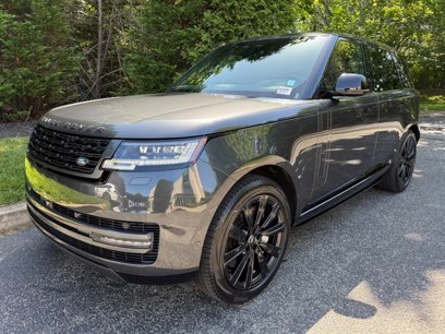 Used 2025 Land Rover Range Rover SE