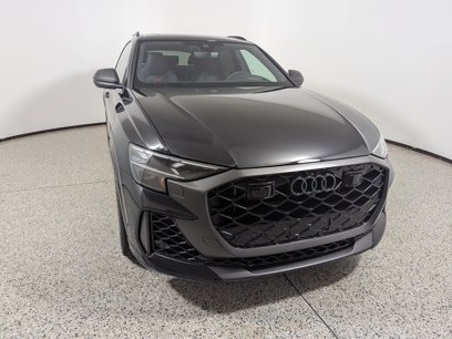 New 2025 Audi RS Q8 performance