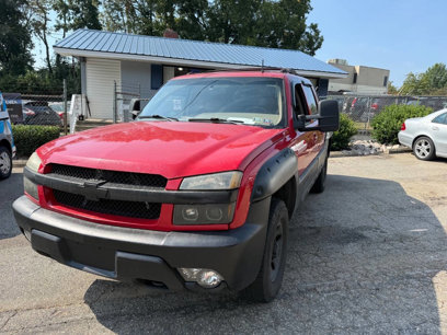 Used 2002 Chevrolet Avalanche 4x4 w/ Off-Road Suspension Pkg
