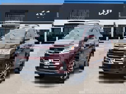 Used 2018 Toyota Highlander XLE
