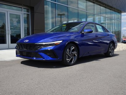 New 2025 Hyundai Elantra SEL
