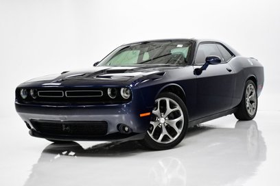 Used 2015 Dodge Challenger SXT Plus w/ Technology Group