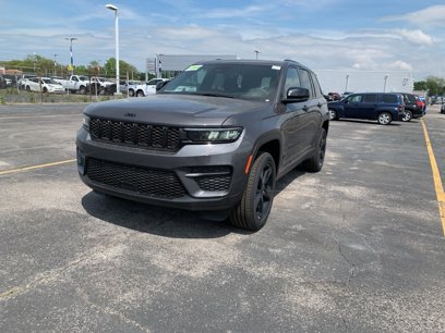 New 2025 Jeep Grand Cherokee Altitude