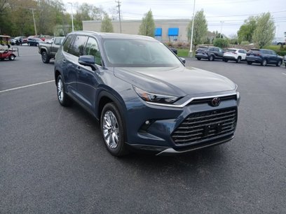 New 2025 Toyota Grand Highlander AWD