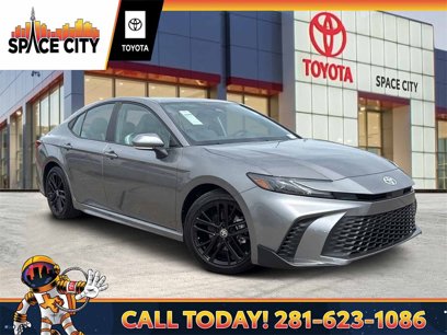 Used 2025 Toyota Camry SE