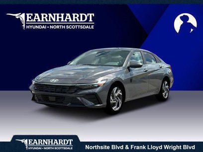New 2025 Hyundai Elantra SEL