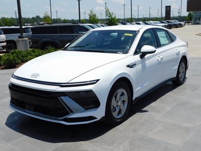 New 2025 Hyundai Sonata SE
