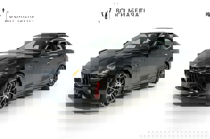 New 2024 Maserati Ghibli Modena Q4